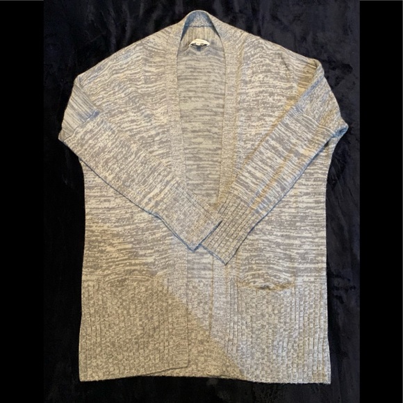 Aritzia Talula grey cashmere blend cardigan - Picture 6 of 8